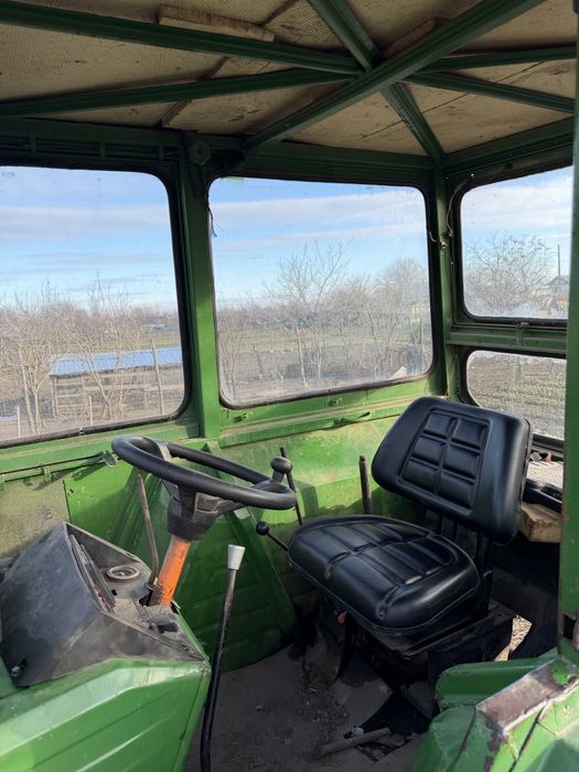 Vand tractor UTB cu motor de SAVIEN