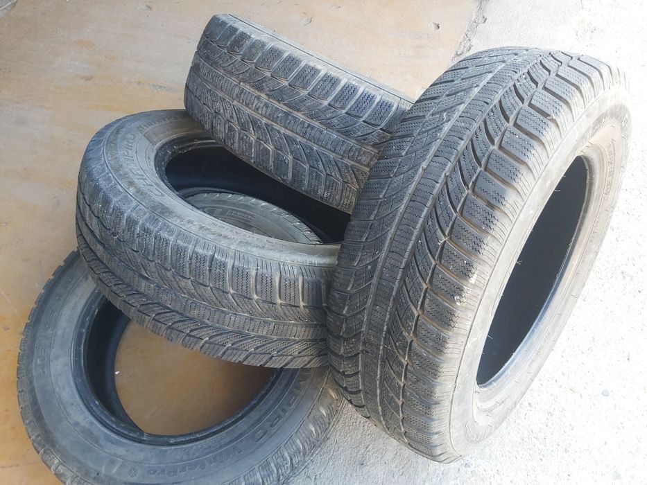 Зимни гуми за джип 215 65 16