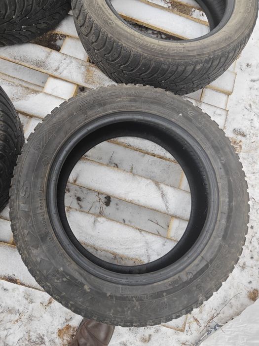 Продам комплект дисков, зимних шин,