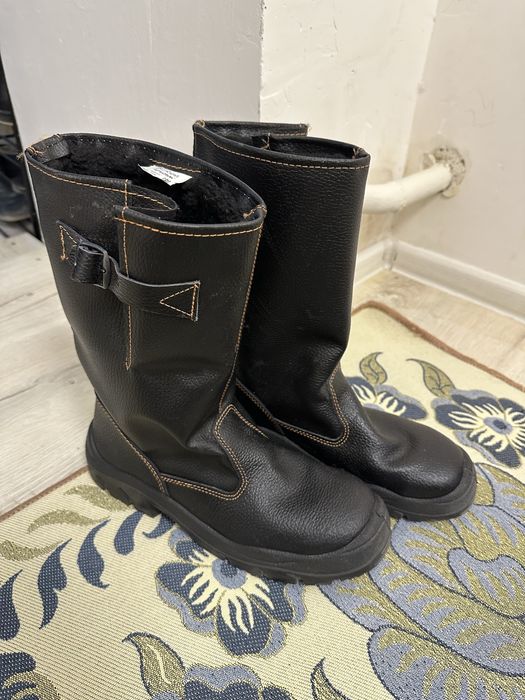 екі етік сатылад зимни и летни