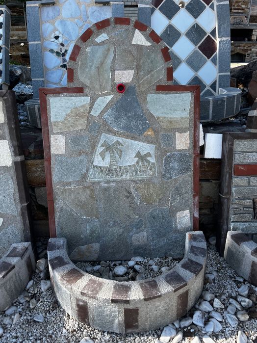 Градински декоративни чешми