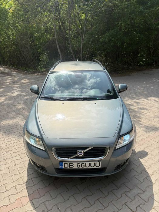 VOLVO V50 automat 2.0d 136cp