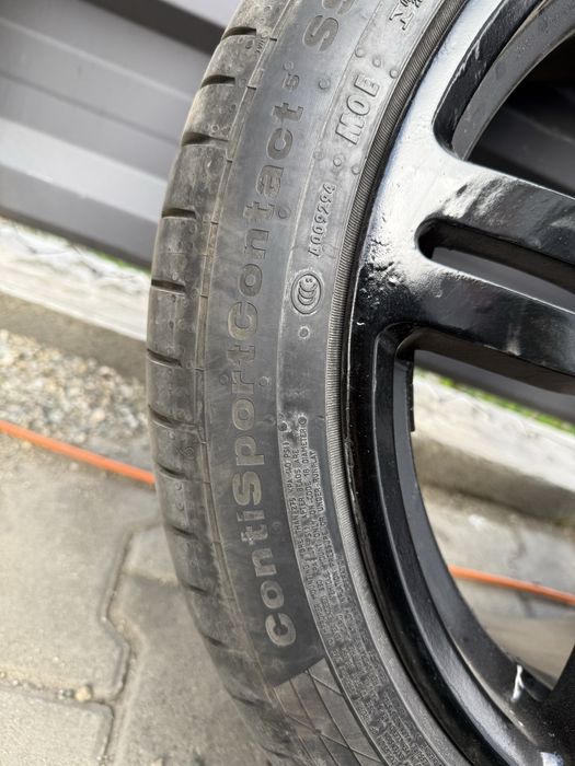 Anvelope 245/40R18