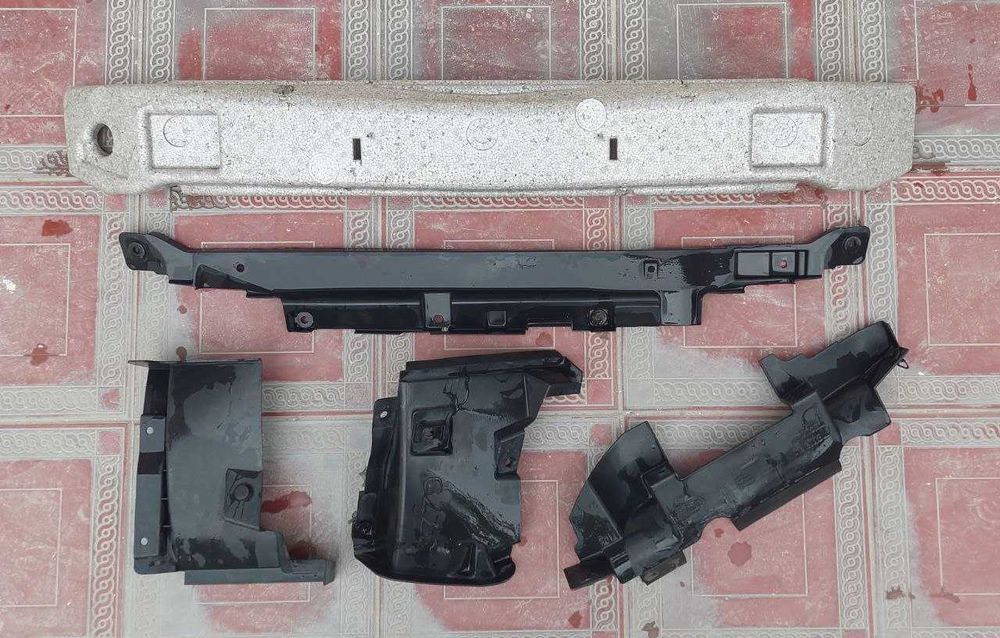 Спарк олди бампер ичи пластик деталлари