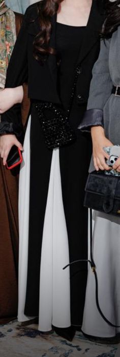 Длинное платье с пиджаком