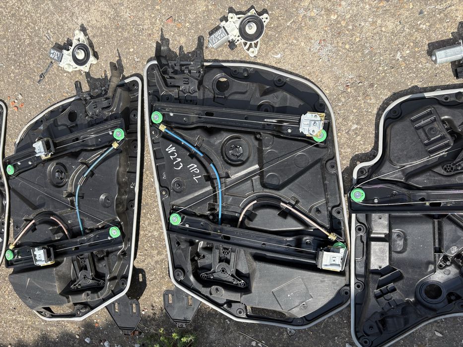 Mercedes w213 Е класа комби Стъклоповдигачи и машинки ел стъкла