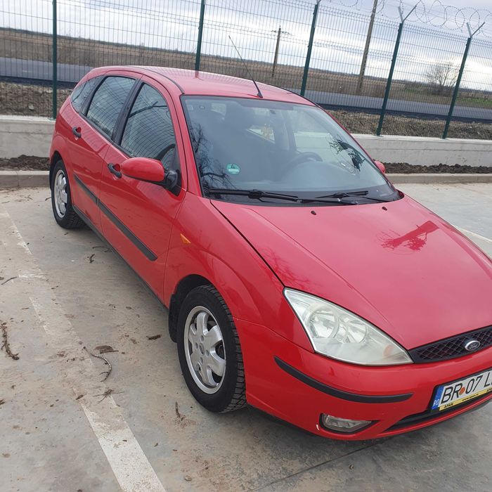 Vând Ford Focus 1