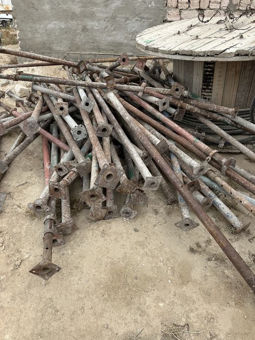 Леса строительные, домкрат