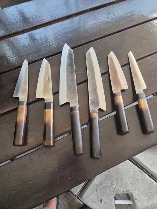 Cutite de bucatarie lucrate manual