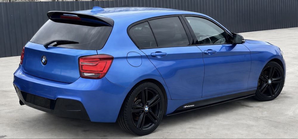 Dezmembrez BMW 120d X-drive 4x4 F20 M-Pack,Navi mare,Xenon,Led,Recaro incazit ,volan M,jante M
