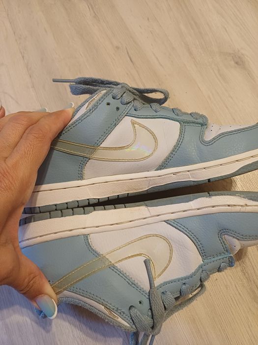 Adidasi nike fata 34