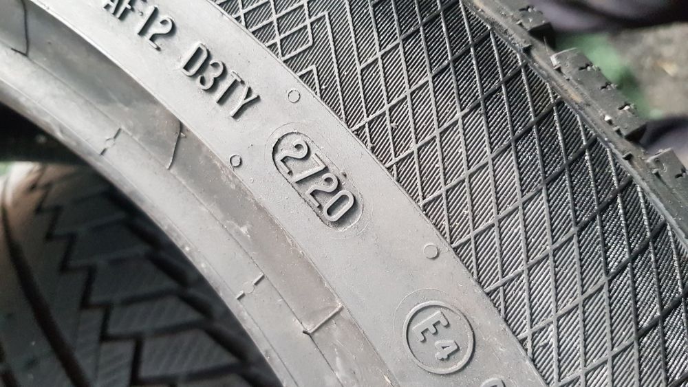 Anvelope 4x255 45 20 continental iarna dot 20 mm 5.3