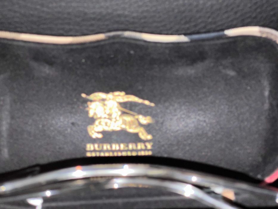 Ochelari Burberry*made in Italia+ toc - etui Buberry !