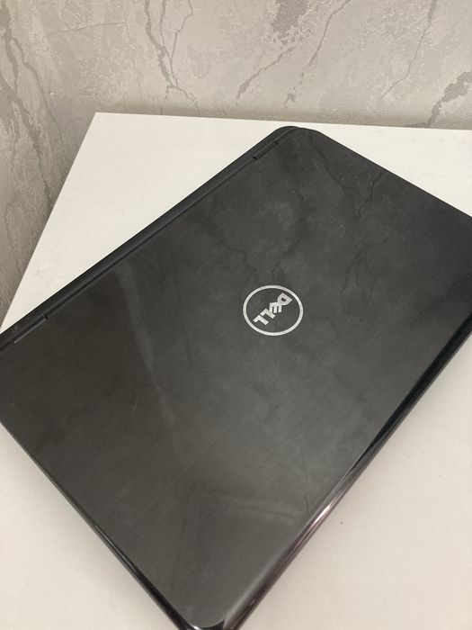 Продам ноутбук dell