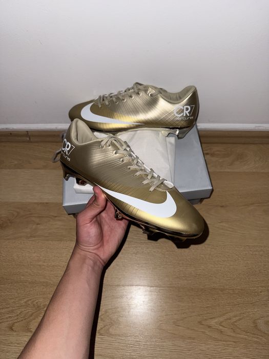 Ghete Nike Mercurial CR7 Rare Gold Limited Edition marimea 43 si 44.5