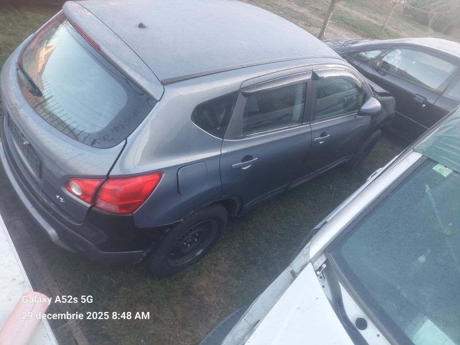 Vînd Nissan qashqai 1.5 dci pentru piese de schimb.