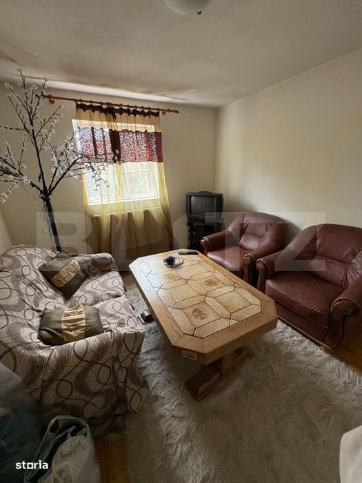 Casa de vanzare P+1+M, 400 mp, teren 630 mp, zona Stefanesti