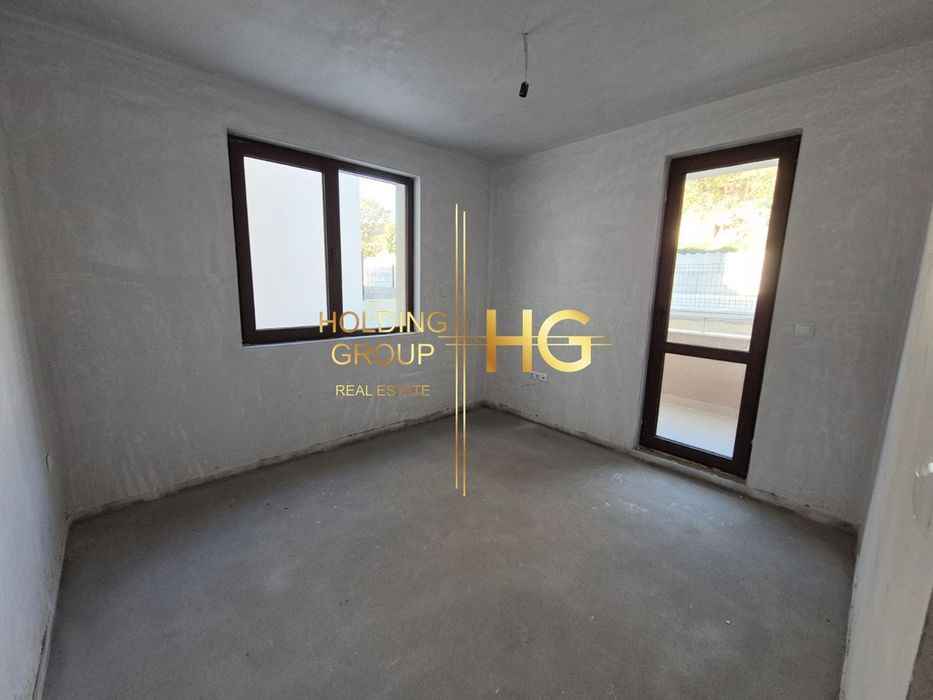 Продава се Тристаен апартамент в Варна, Виница - 127 кв.м за 1300 €/кв.м - Снимка #5