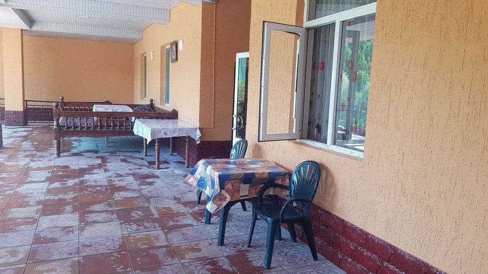 Продается дача около реки Угам (Бочка) с прекрасным видом! 3 этажа