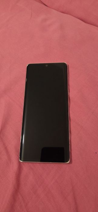 Vand tel.LG Velvet utilizat , in stare foarte buna 128 GB,