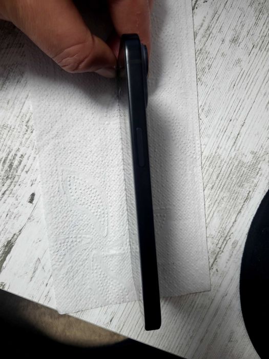 Iphone 15 като нов без забележки 256gb