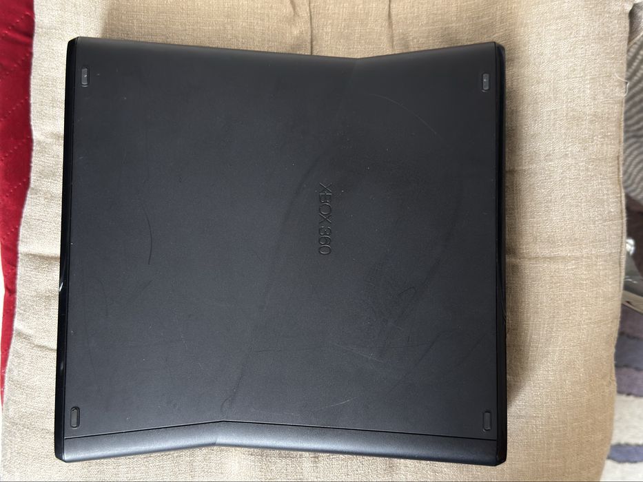 Consola Jocuri Xbox 360 Slim fara accesorii