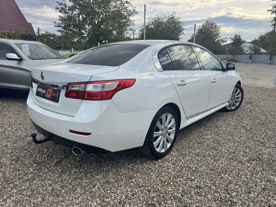 Renault Latitude Initiale Paris 20 DCI 150 CP Navi Camera Piele Memorie Scaune Posibilitate Rate Buy Back