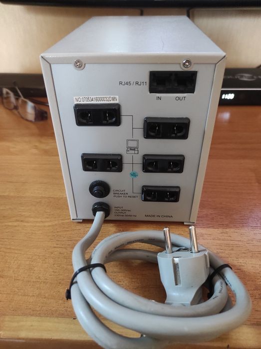 Стабилизатор Defender