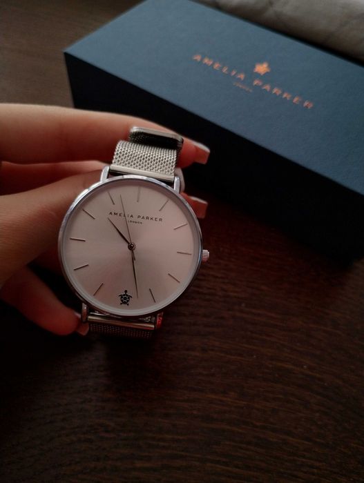 Часовник Amelia Parker London
