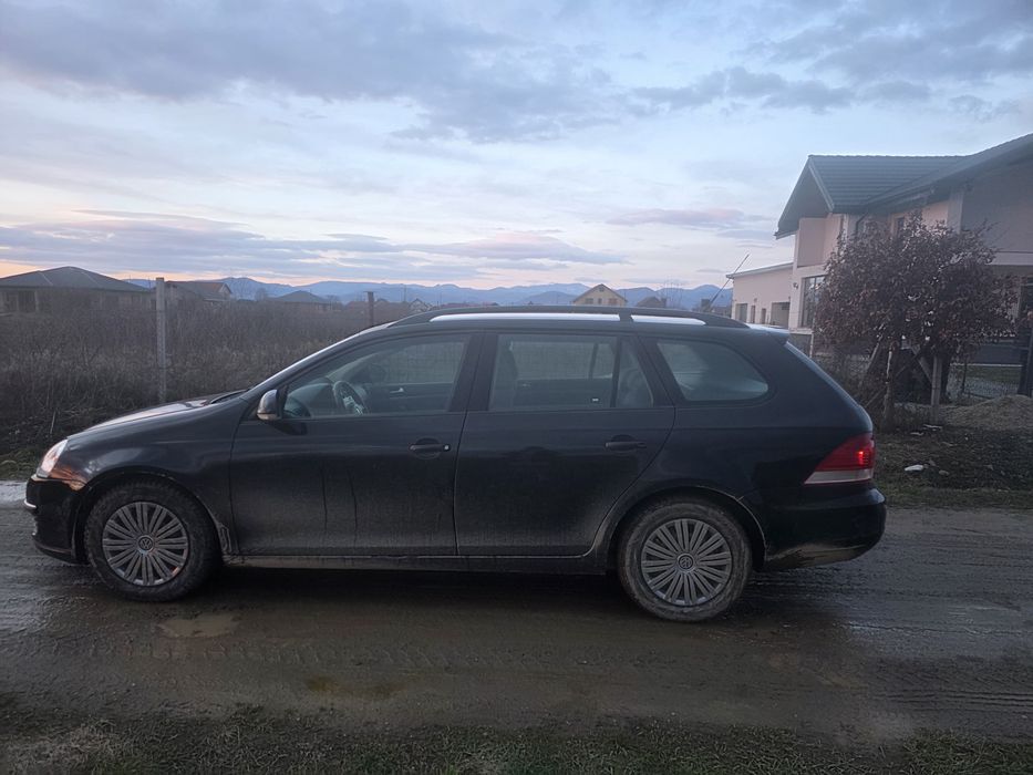 Vând golf v, 1.9 tdi, inmatriculat