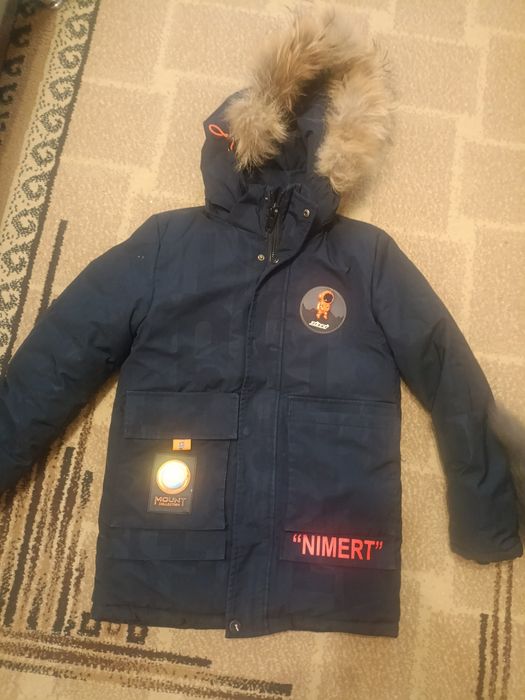 Продам куртку на мальчика