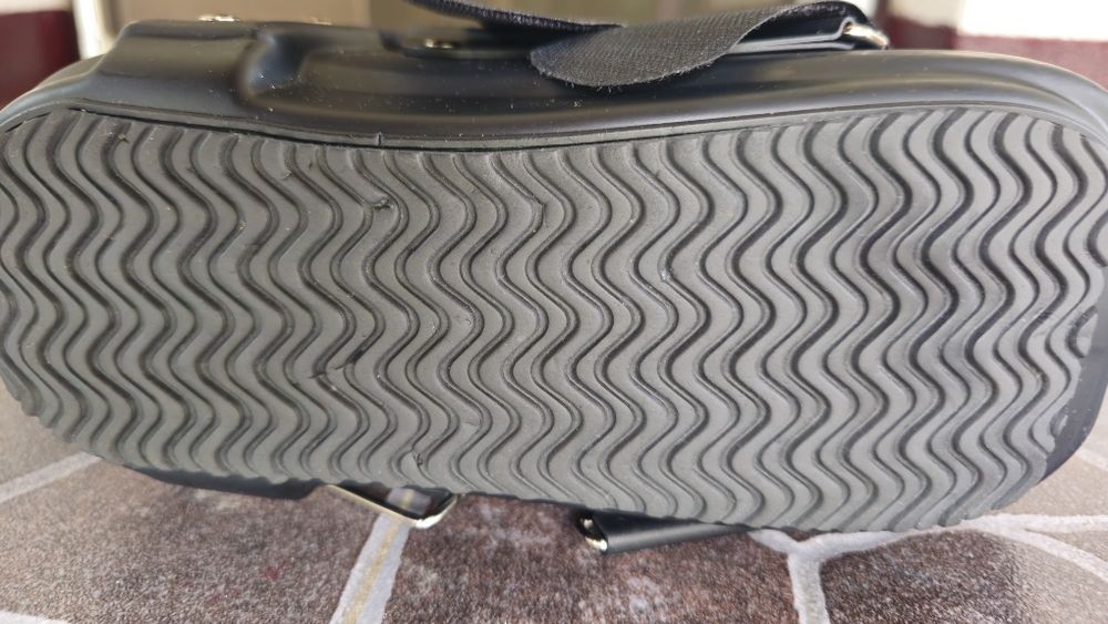 Proteza picior drept mărimea M Walker T 100 noua,nepurtata