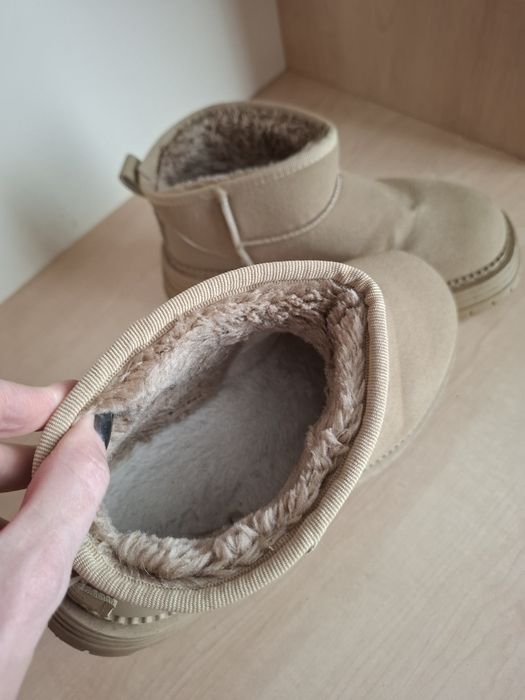 Продам угги женские