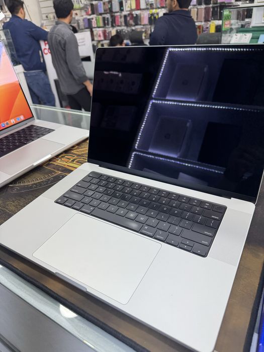 Macbook Pro M1 Pro 2021 32/512 16.0 inch