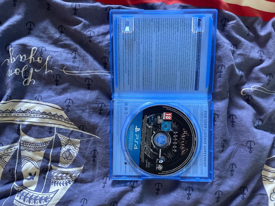 PlayStation 4 Slim Работи без никакви проблеми