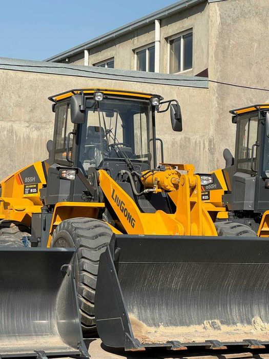 Фронтальный погрузчик 855MAX, 3.3 m³, Kredit/lizing mavjud