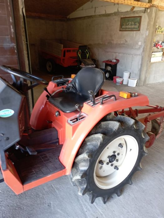 Tractor HinoMotto