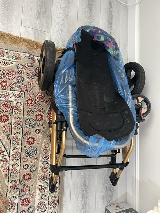 Коляска детская продам