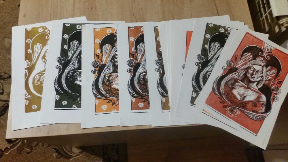 2 картини, рисувани на ръка. С нови рамки със стъкло отпред.