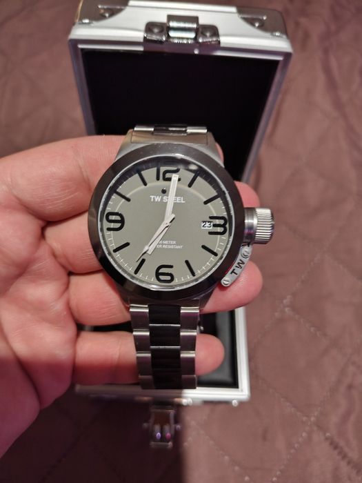 Часовник TW Steel CB1 Canteen Bracelet