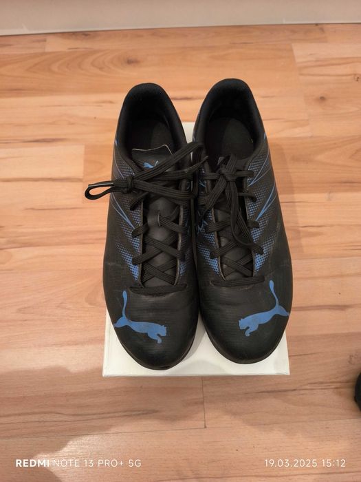 Футболни обувки Puma Attacanto