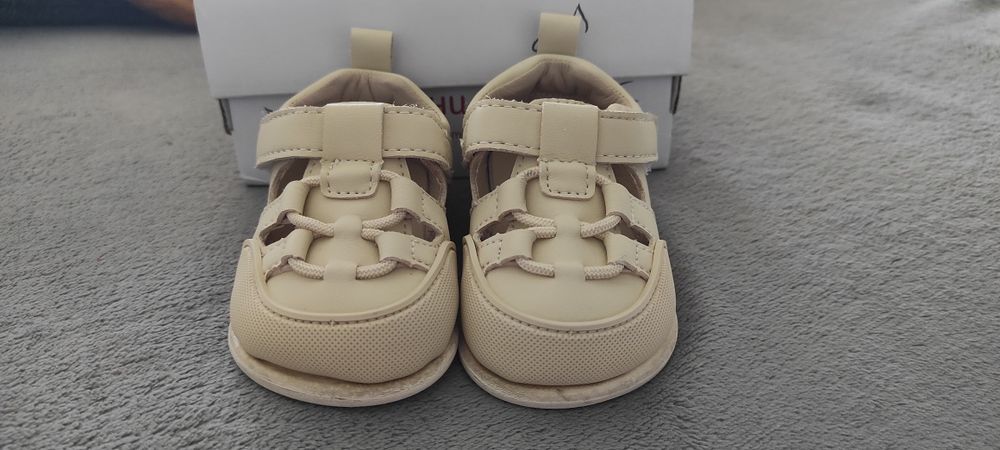 Обувки за прохождане