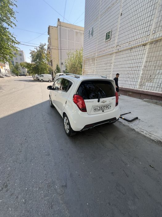 Chevrolet Spark sotiladi