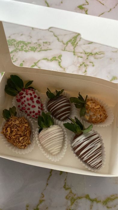 Клубника в шоколаде!!