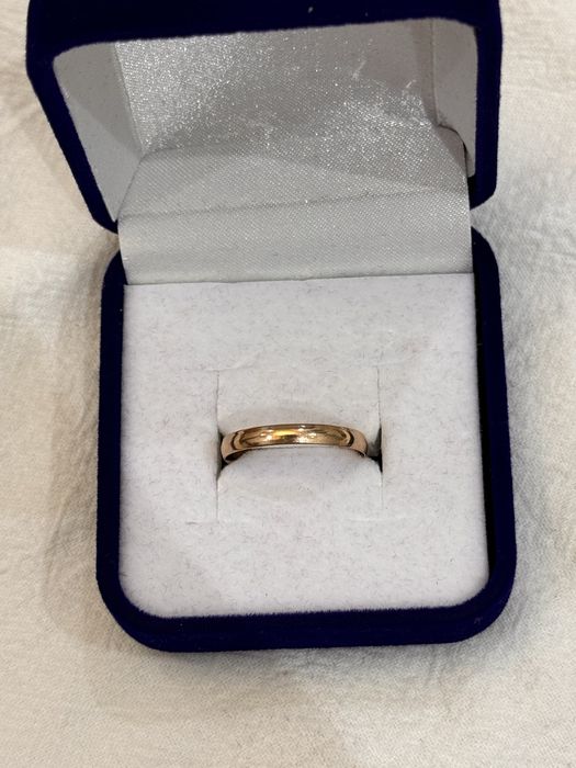 Обручальное кольцо