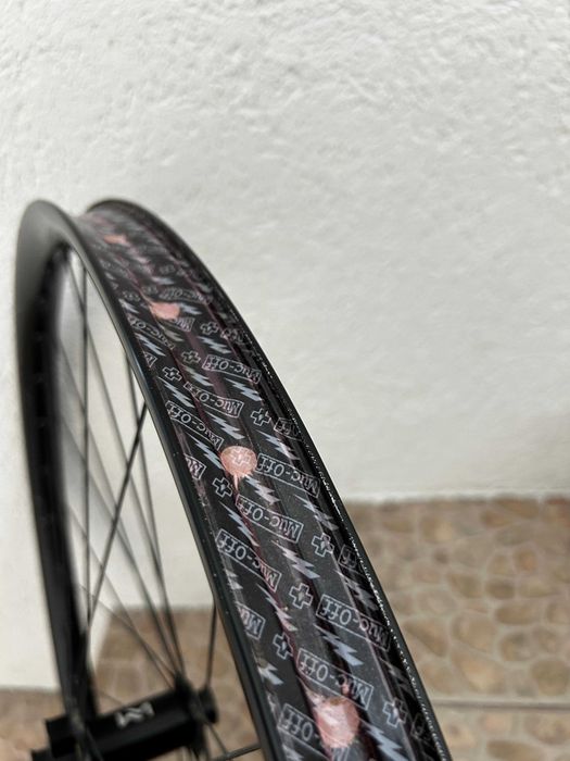 Roata fata 29" Newman Performance 30 (Downhill / Freeride) - Ax 20x110mm