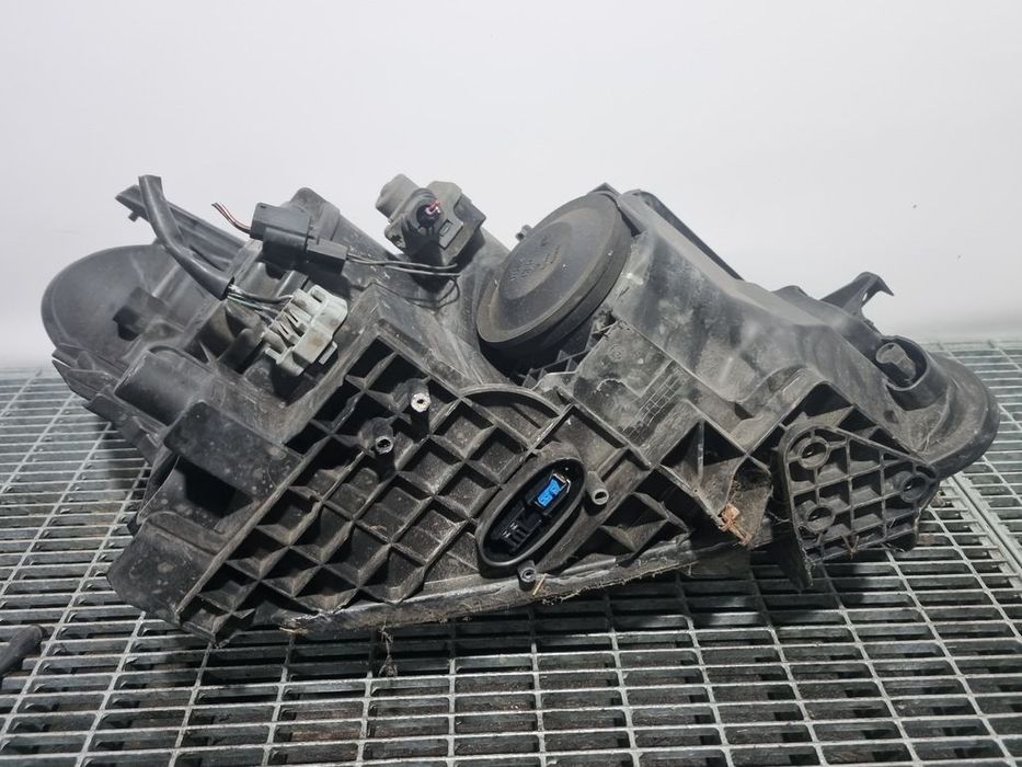 Far Stanga Nissan Qashqai Facelift 2010 - 2013 SUV 4 Usi (1432) Xenon