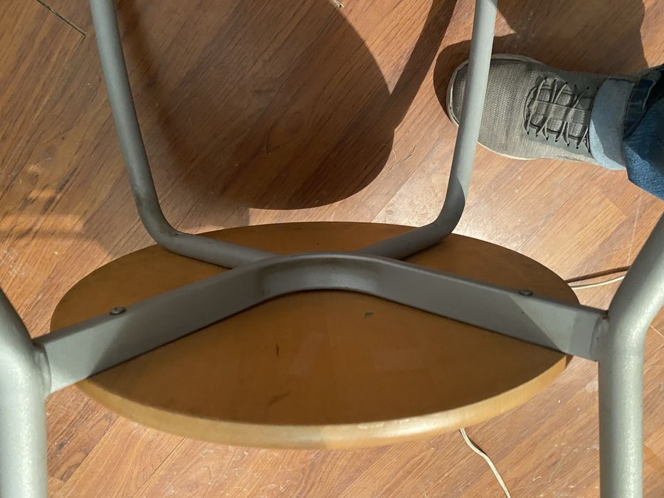 Стул металлический