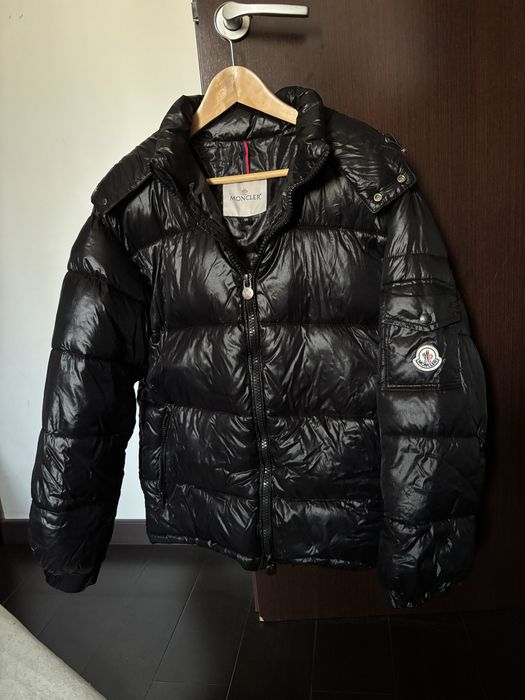 Geaca moncler cu gluga