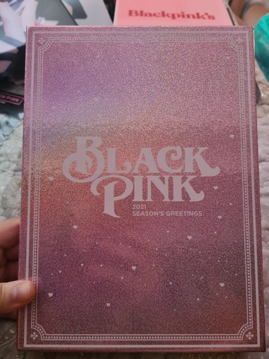 Blackpink - албуми, книги, картички, значки